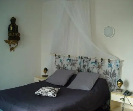 Hotel La Cour Des Lys Meximieux